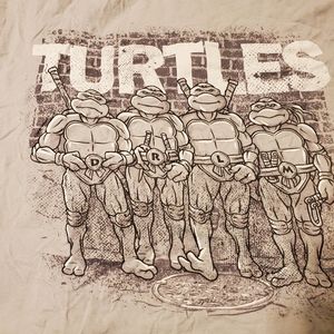 TMNT T SHIRT